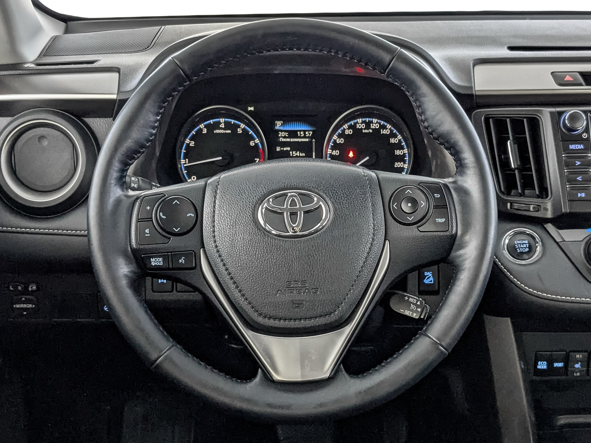 TOYOTA Rav-4 2.00 (146 л.с), автомат, 2018, пробег 51 388 км