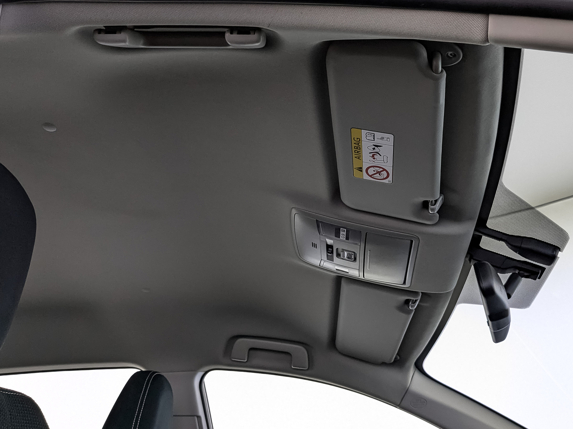 TOYOTA Rav-4 2.00 (146 л.с), автомат, 2018, пробег 51 388 км