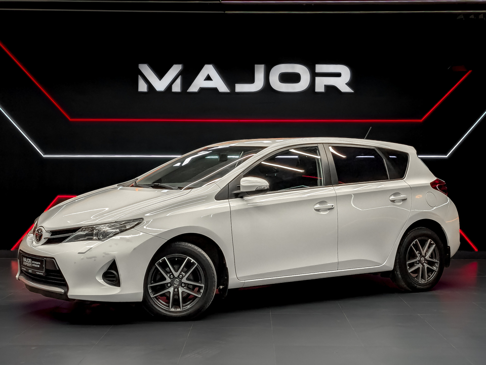 Toyota Auris II