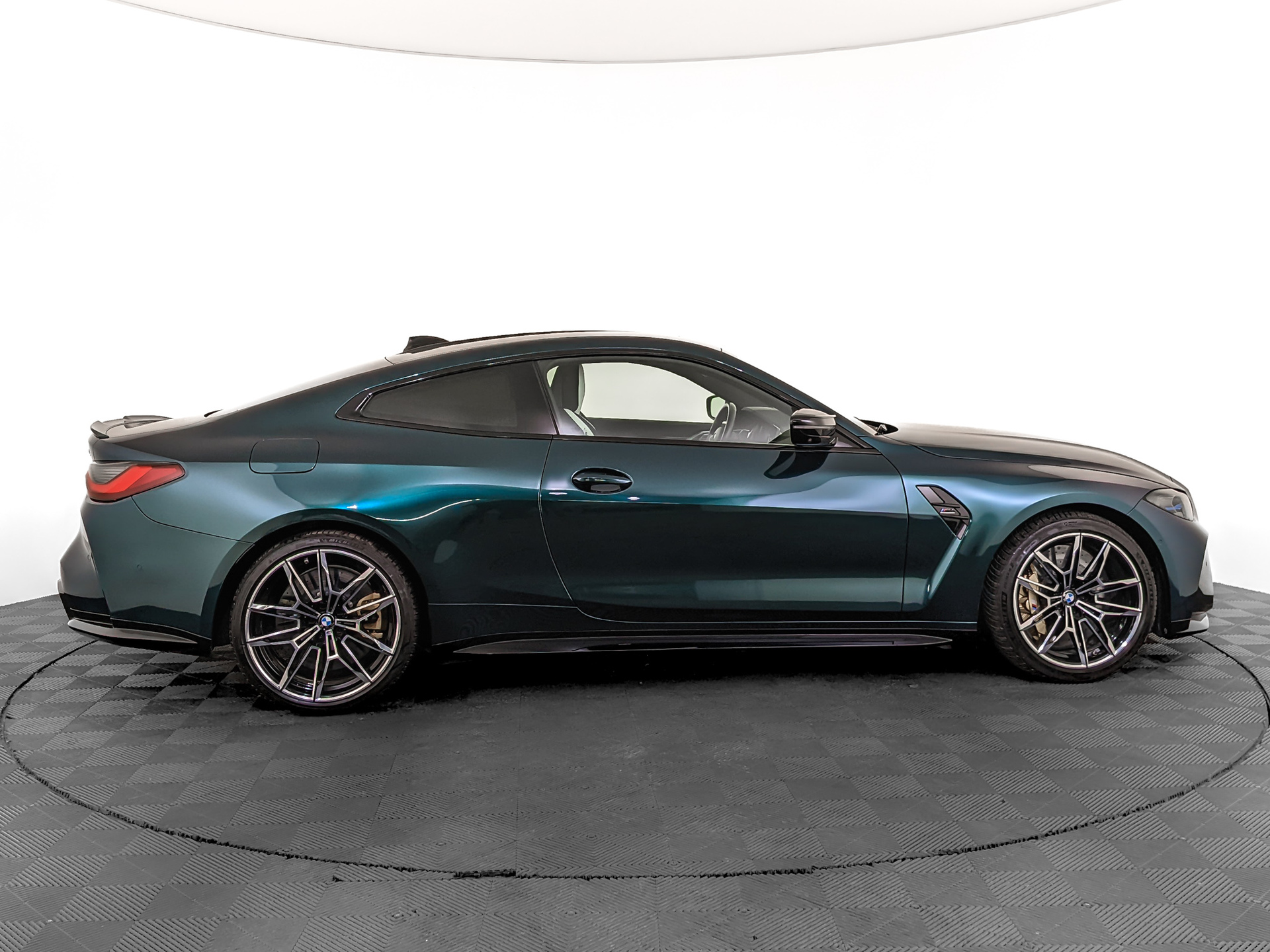 BMW M4 Competition 3.00 (510 л.с), автомат, 2022, пробег 18 349 км
