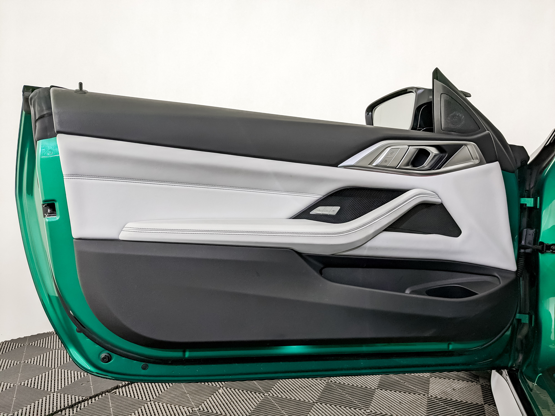 BMW M4 Competition 3.00 (510 л.с), автомат, 2022, пробег 18 349 км