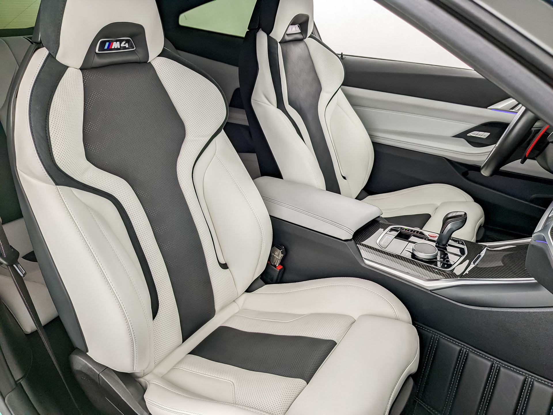 BMW M4 Competition 3.00 (510 л.с), автомат, 2022, пробег 18 349 км