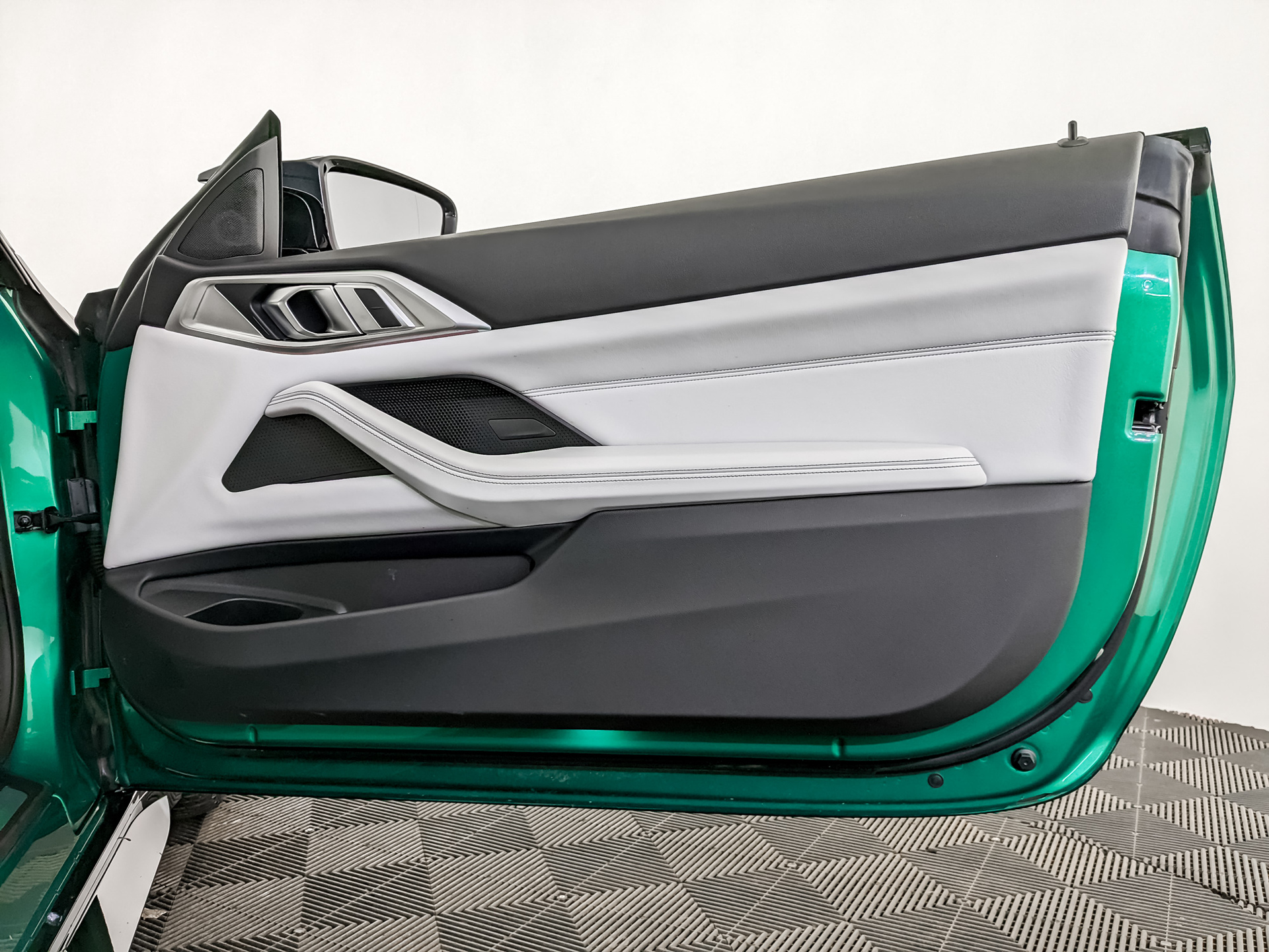 BMW M4 Competition 3.00 (510 л.с), автомат, 2022, пробег 18 349 км