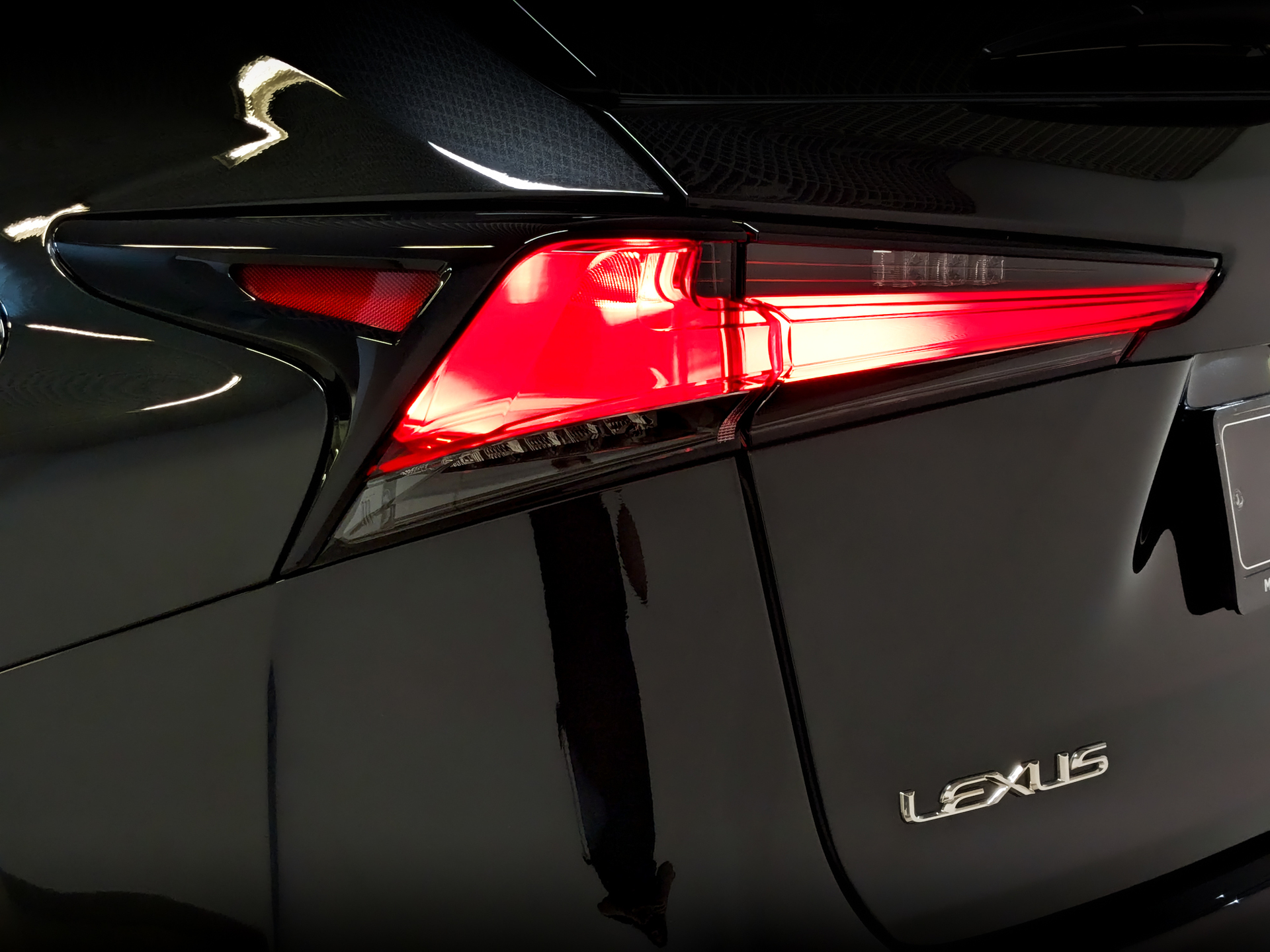 LEXUS NX 2.00 (238 л.с), автомат, 2021, пробег 69 048 км