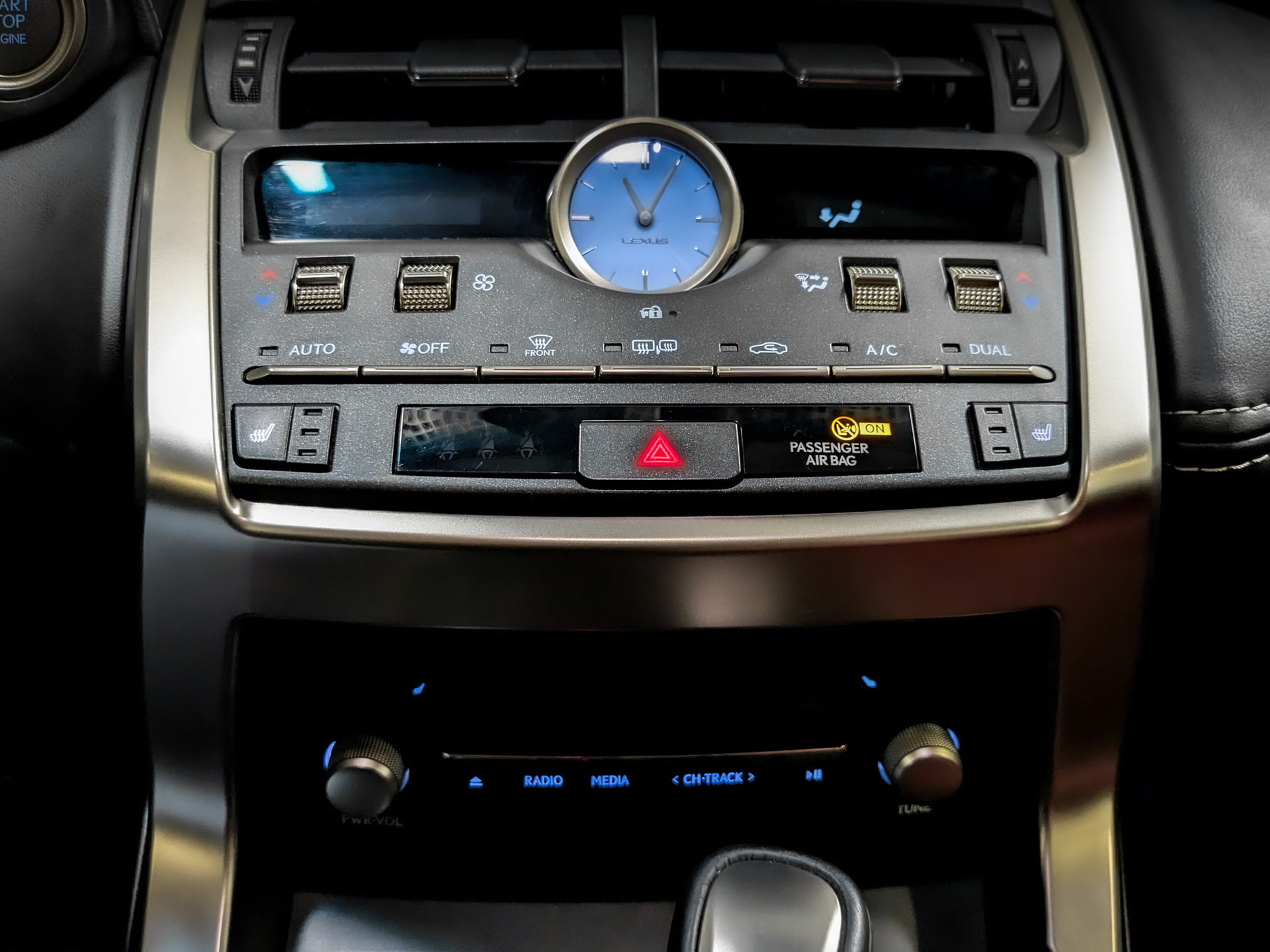 LEXUS NX 2.00 (238 л.с), автомат, 2021, пробег 69 048 км