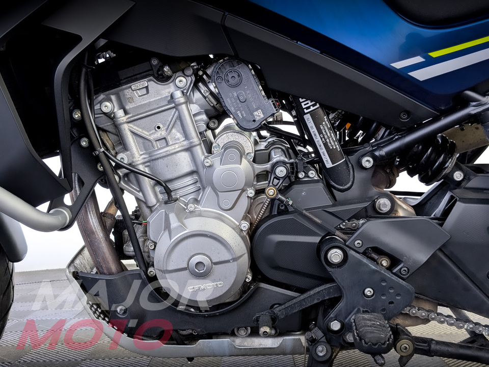 CFmoto 800MT Explore (ABS) - фото №9