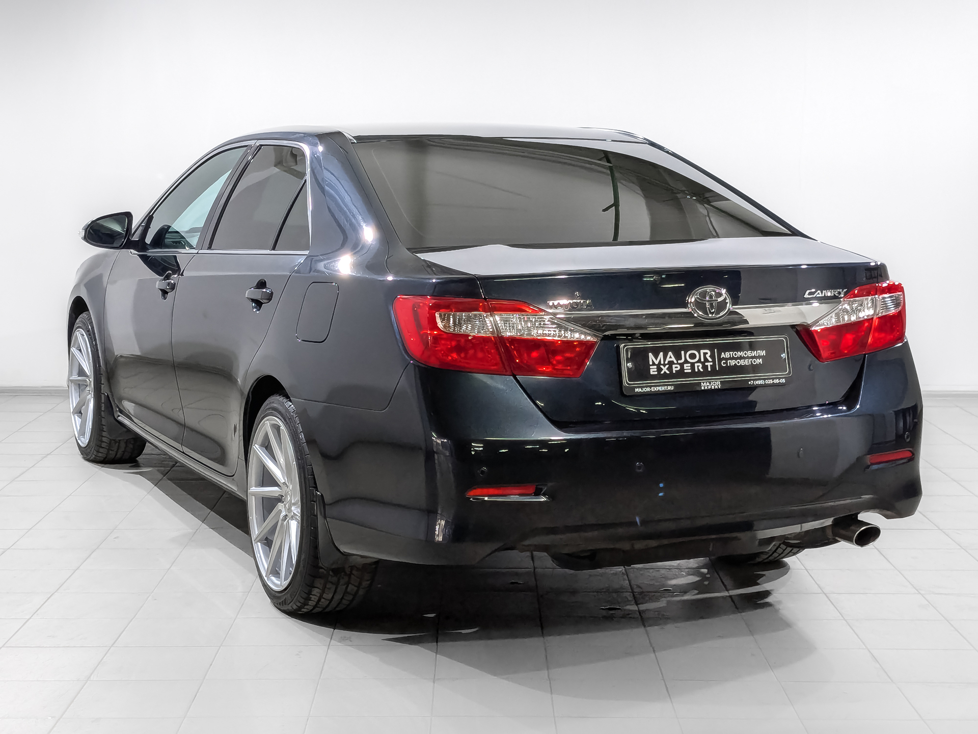 TOYOTA Camry 2.50 (181 л.с), автомат, 2013, пробег 129 591 км