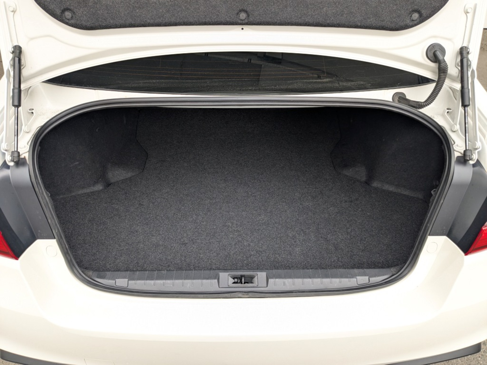 SUBARU Legacy 2.50 (175 л.с), автомат, 2020, пробег 55 971 км
