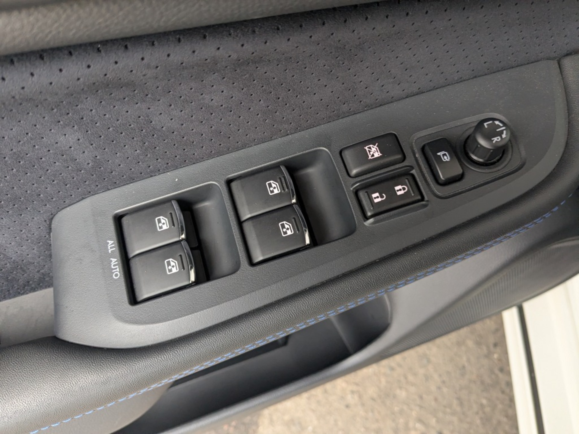 SUBARU Legacy 2.50 (175 л.с), автомат, 2020, пробег 55 971 км