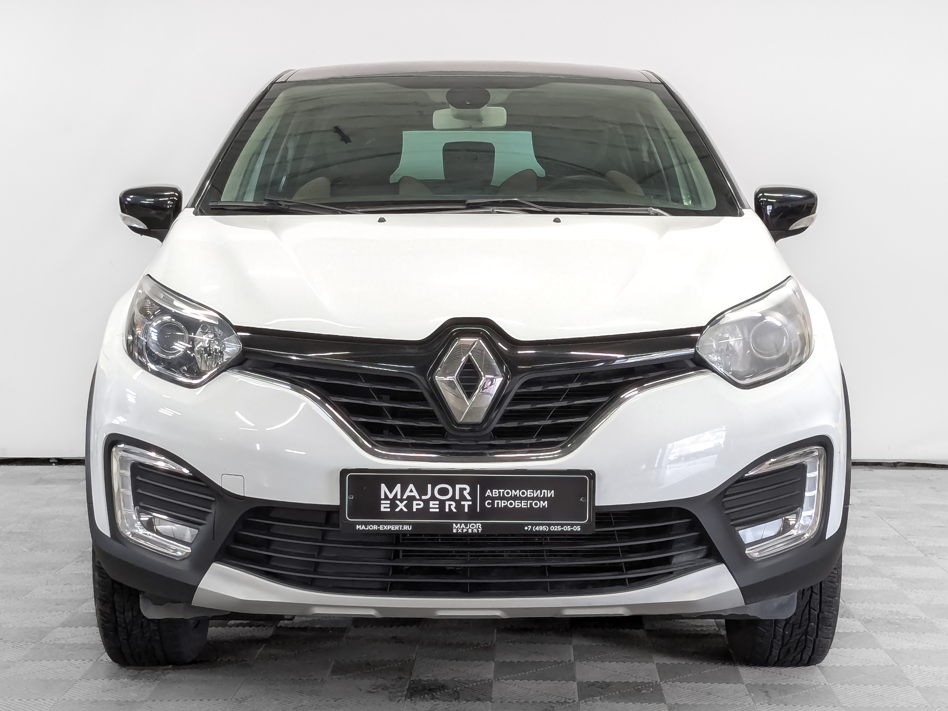 RENAULT Kaptur 1.60 (114 л.с), автомат, 2018, пробег 80 475 км