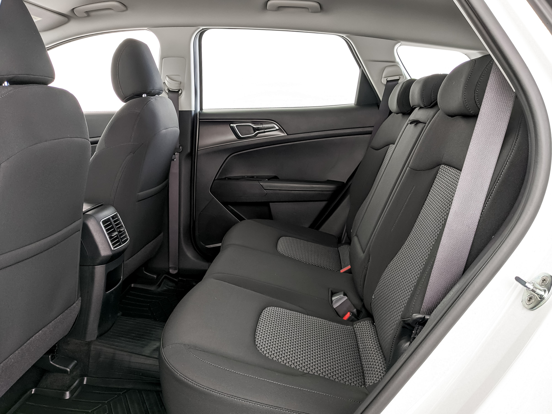 KIA Sportage 2.50 (190 л.с), автомат, 2022, пробег 40 850 км