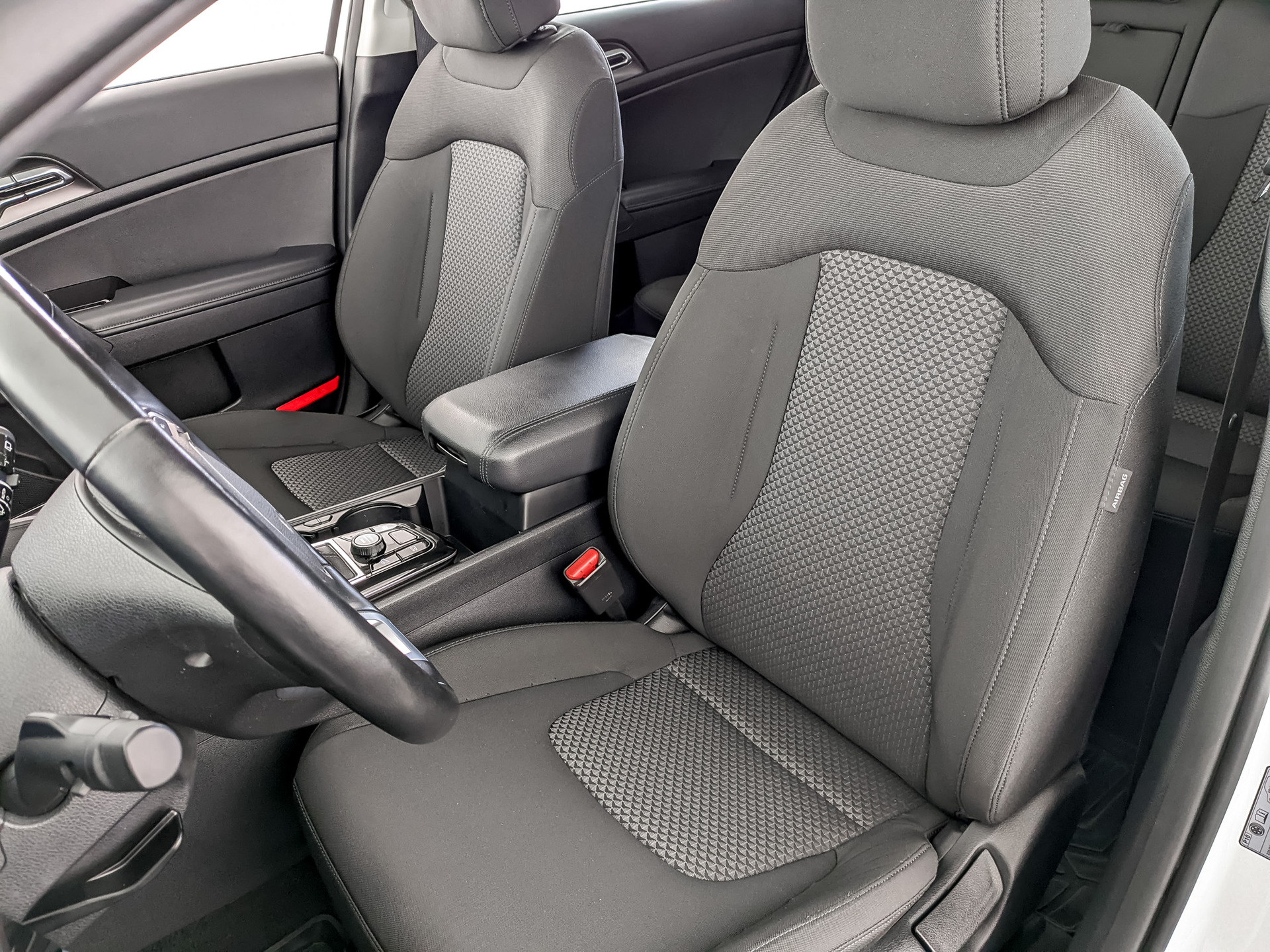 KIA Sportage 2.50 (190 л.с), автомат, 2022, пробег 40 850 км