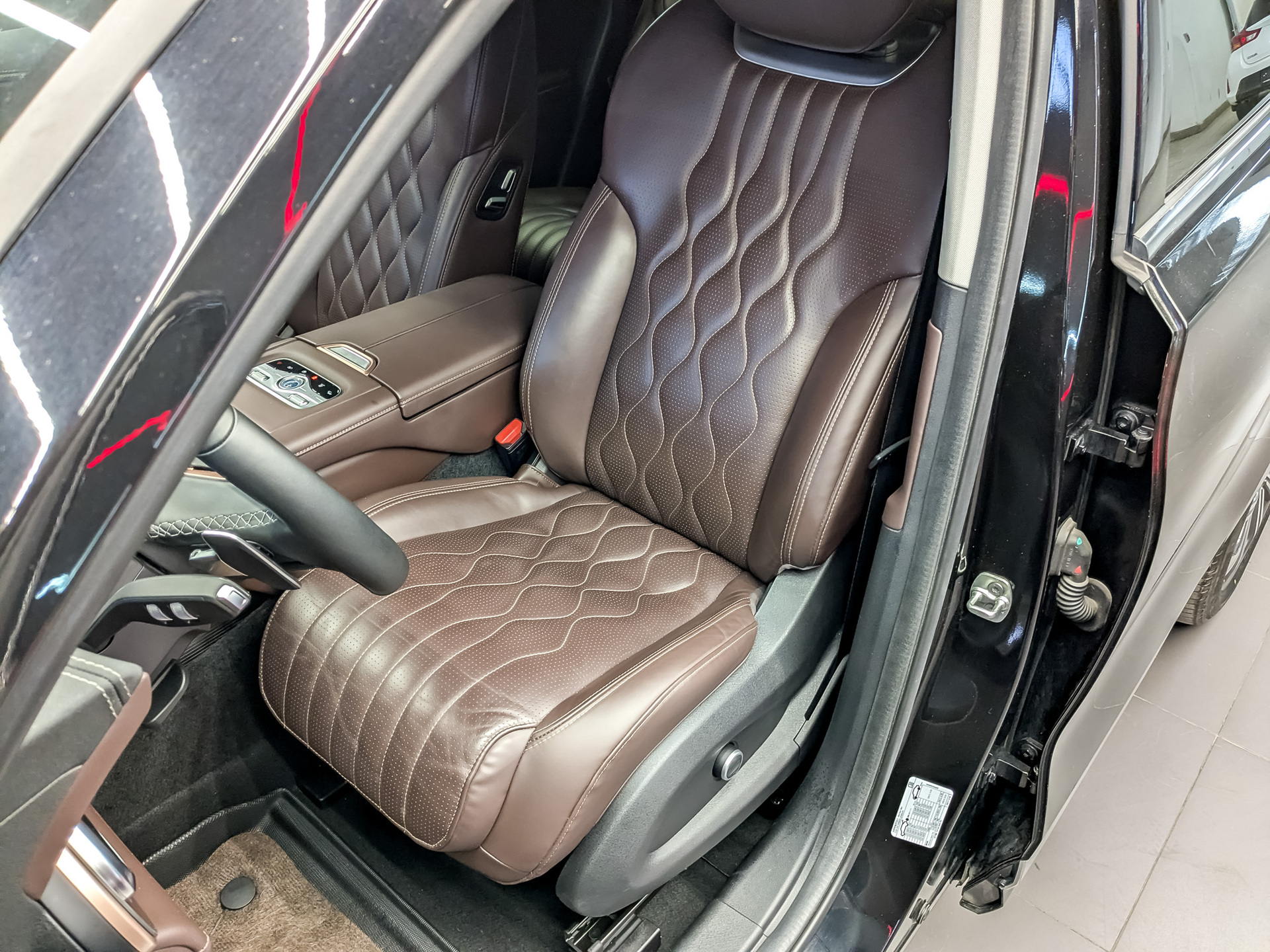 EXEED VX I China (Lanyue) 2.00 (249 л.с), автомат, 2023, пробег 47 000 км