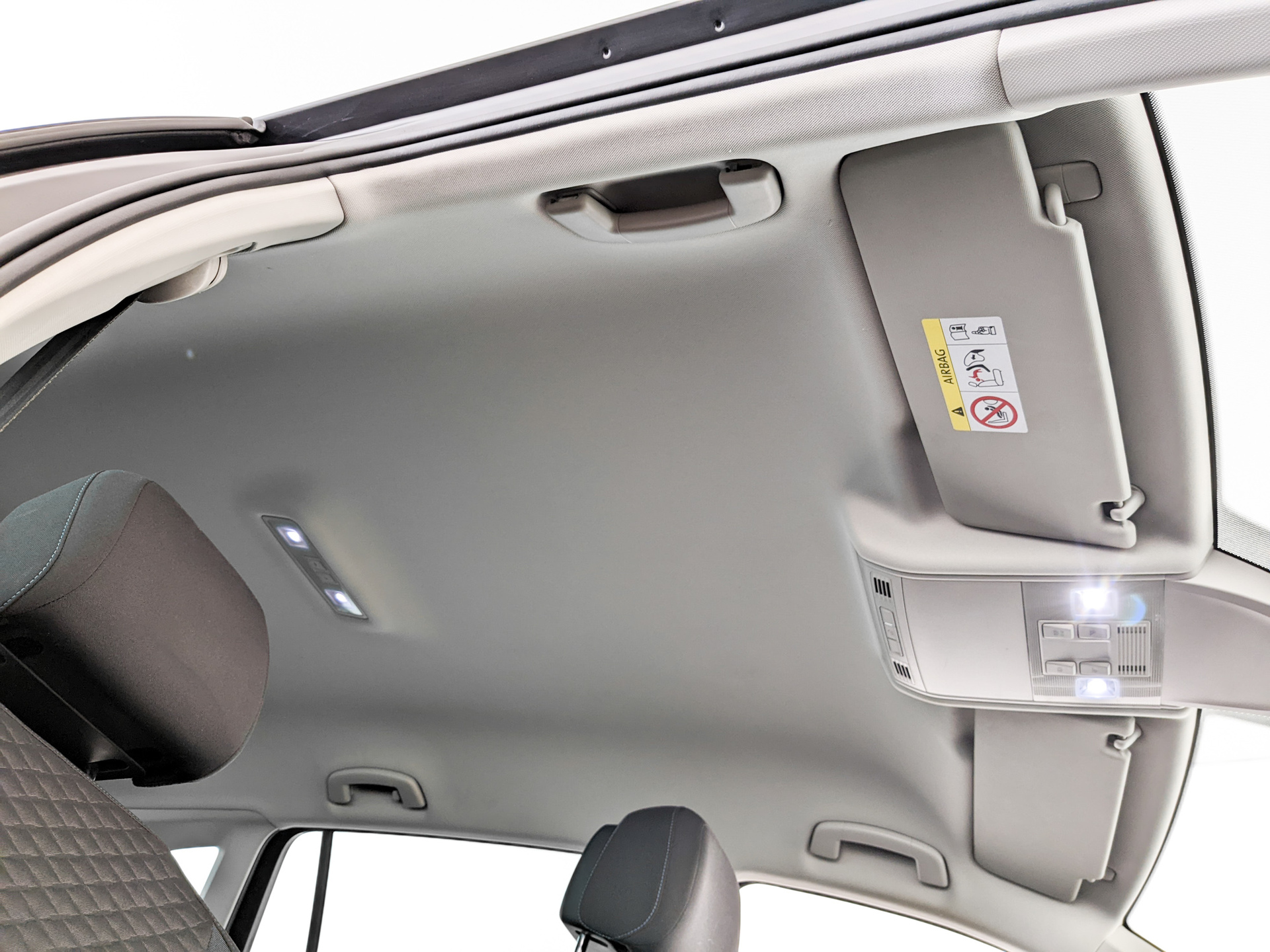 VOLKSWAGEN Tiguan 1.40 (150 л.с), автомат, 2019, пробег 181 317 км