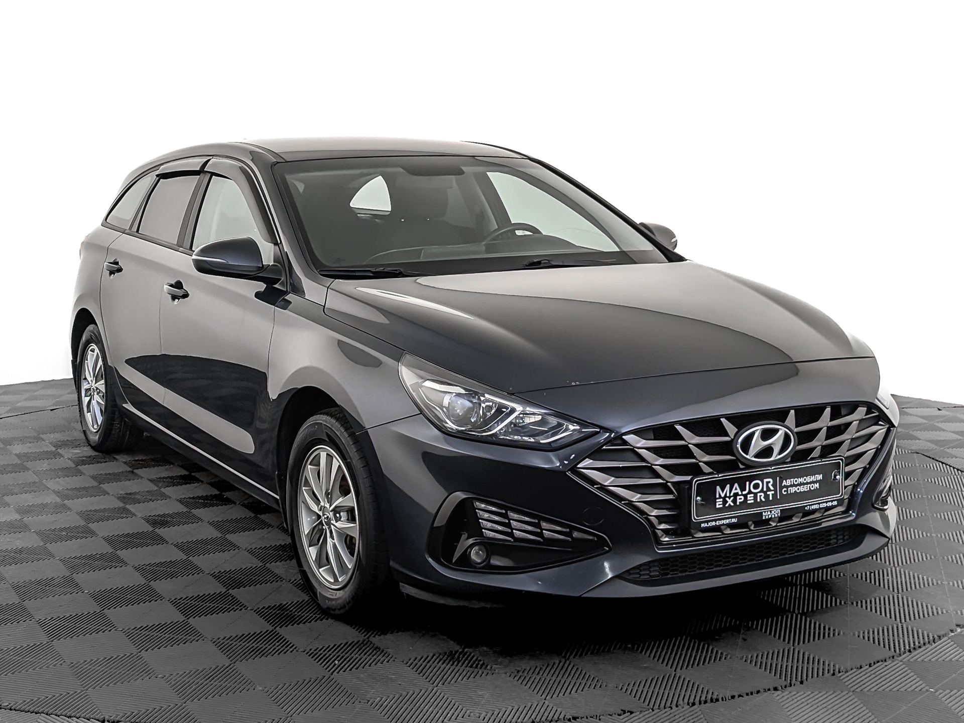 HYUNDAI i30 1.50 (110 л.с), автомат, 2022, пробег 103 890 км