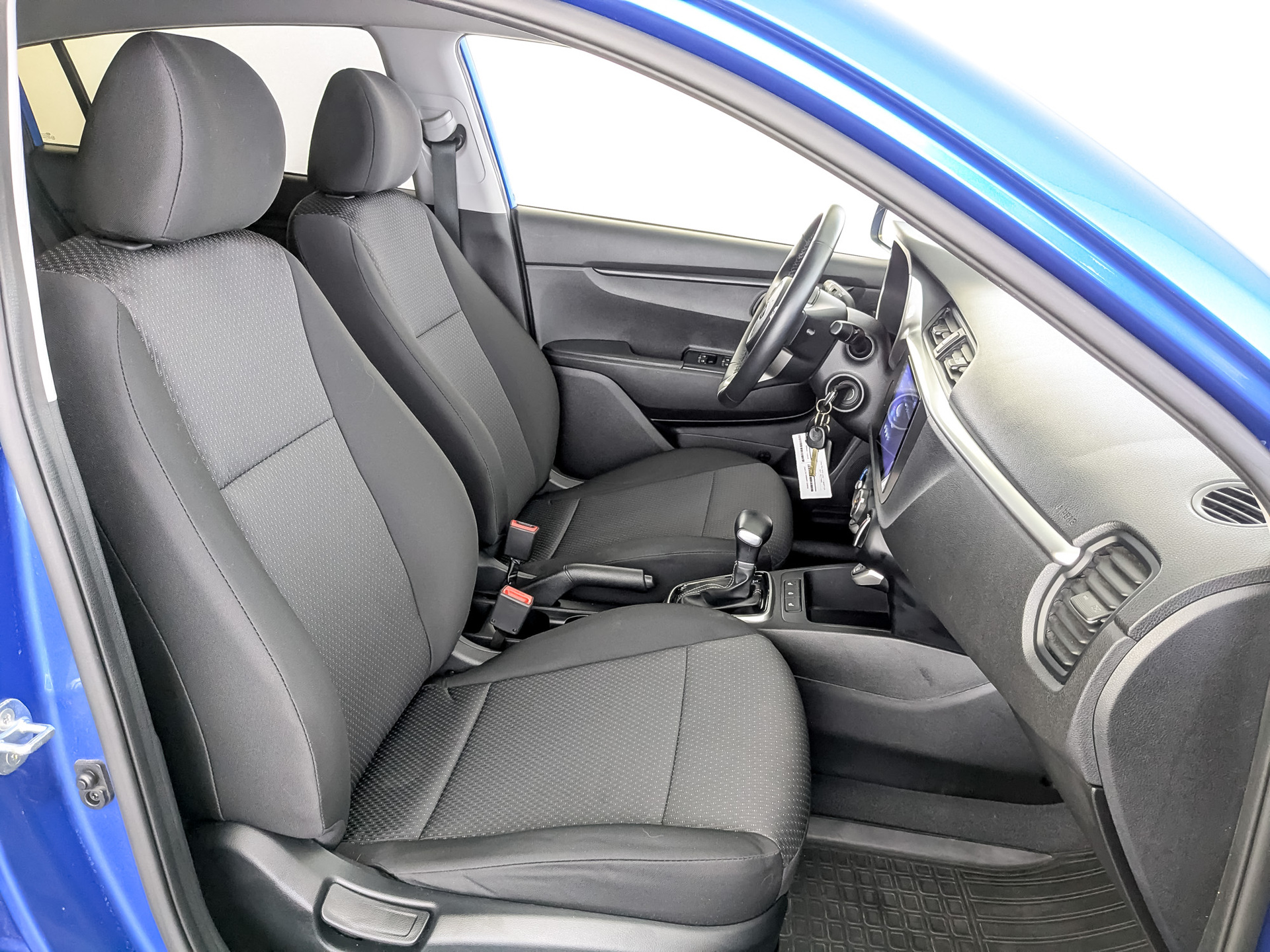 KIA Rio X 1.60 (123 л.с), автомат, 2021, пробег 27 861 км