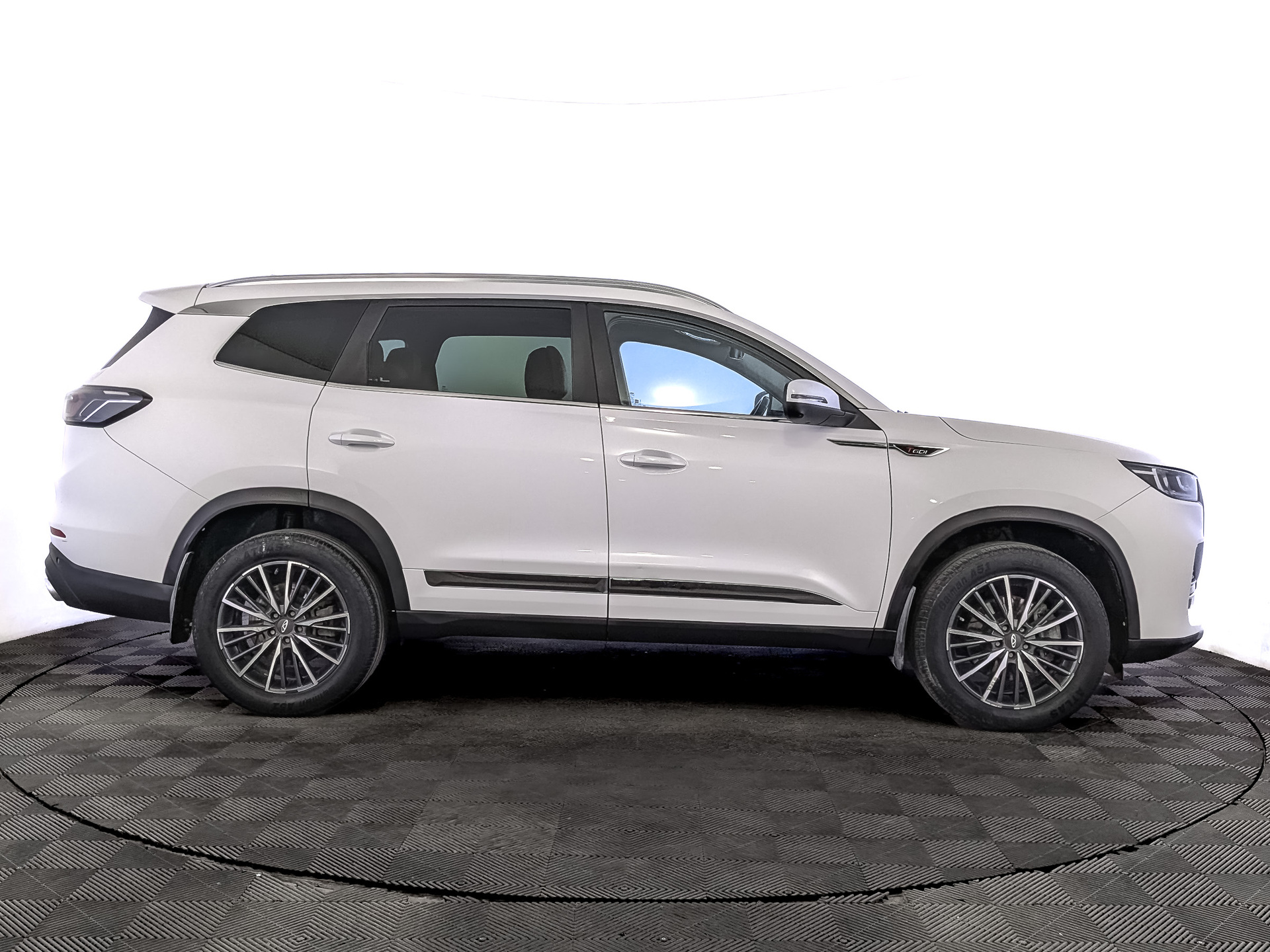 CHERY Tiggo 8 Pro 2.00 (197 л.с), автомат, 2022, пробег 109 315 км
