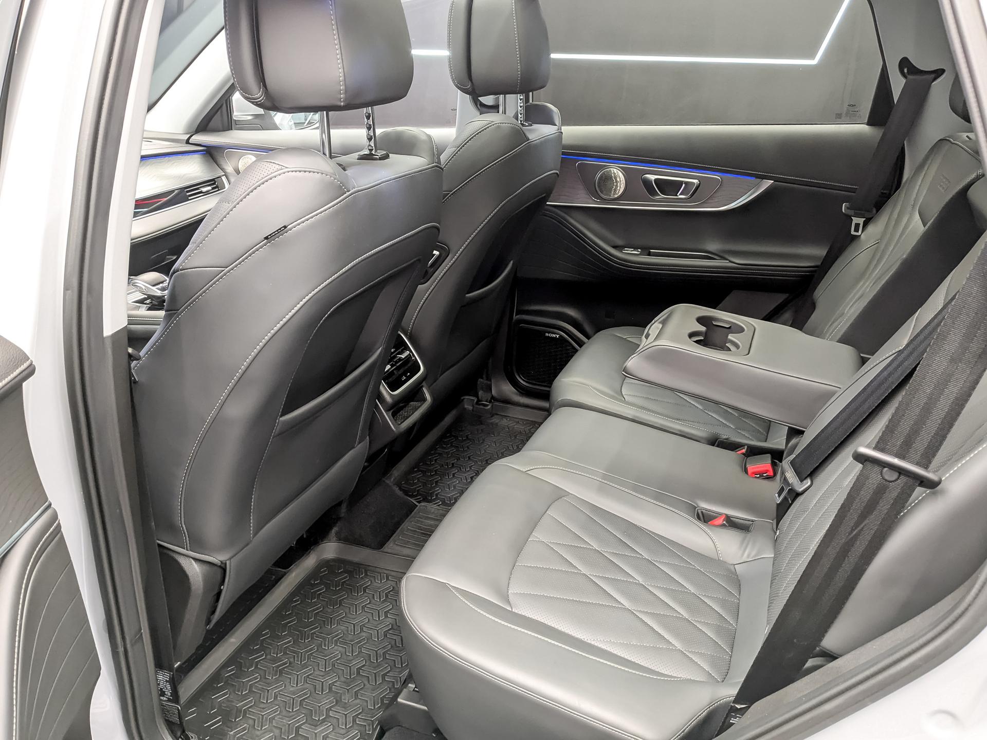 CHERY Tiggo 8 Pro 2.00 (197 л.с), автомат, 2023, пробег 37 273 км