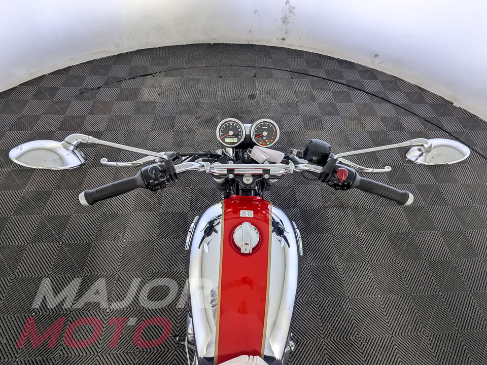 Royal Enfield Interceptor 650 - фото №9