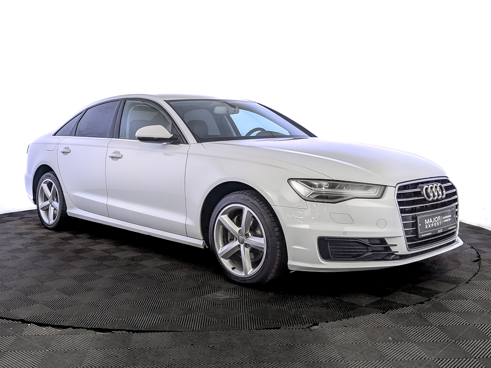 AUDI A6 1.80 (190 л.с), автомат, 2016, пробег 108 536 км