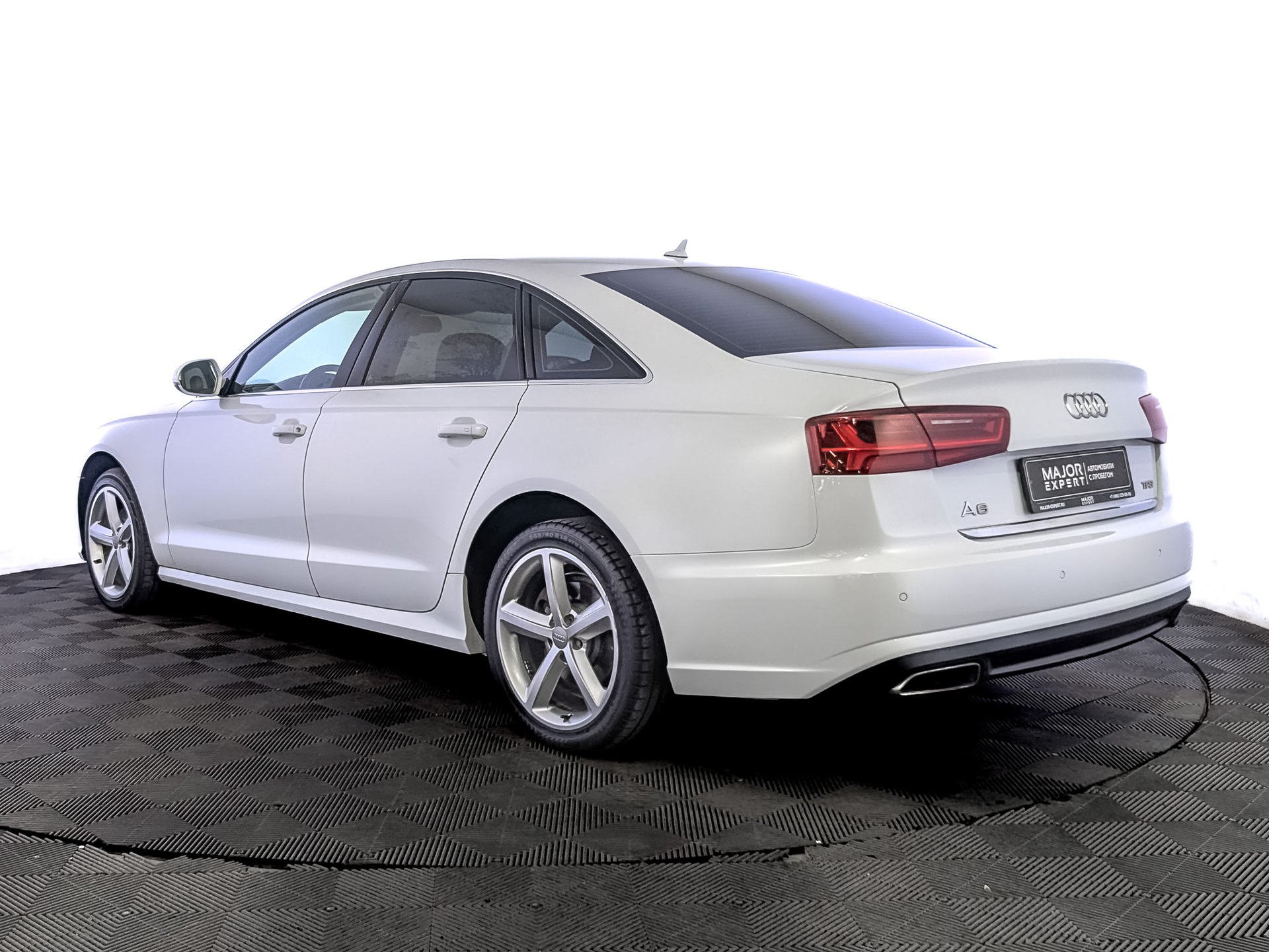 AUDI A6 1.80 (190 л.с), автомат, 2016, пробег 108 536 км