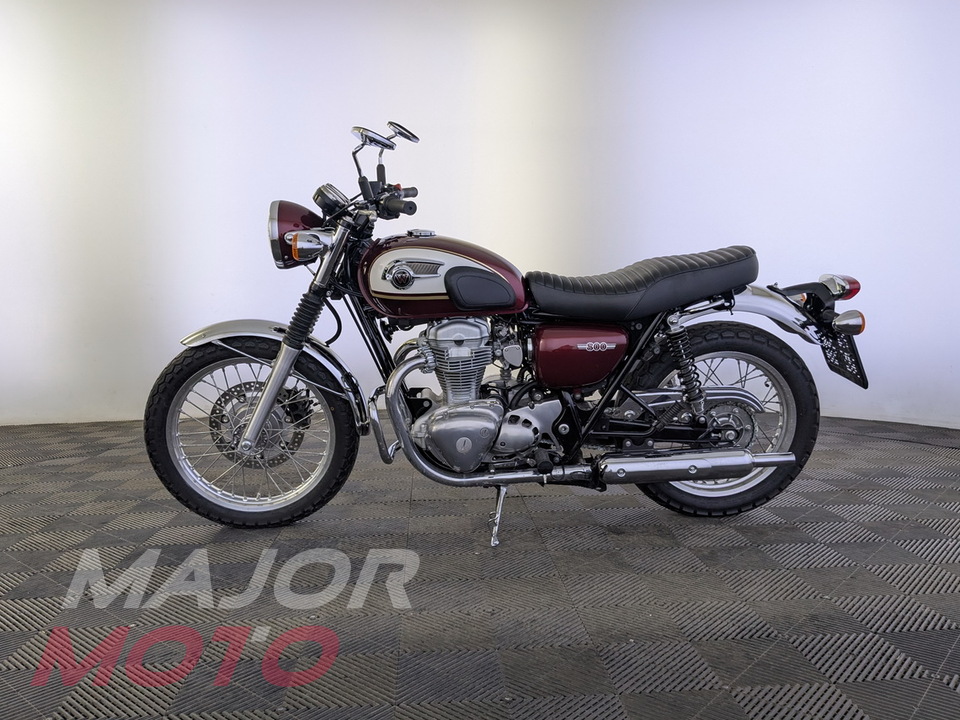 Kawasaki W800 - фото №2