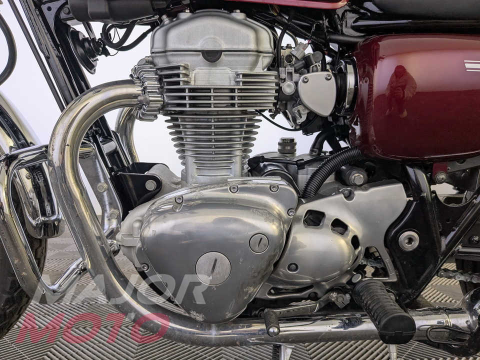Kawasaki W800 - фото №9