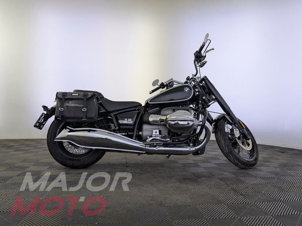 BMW R 18 - фото №1