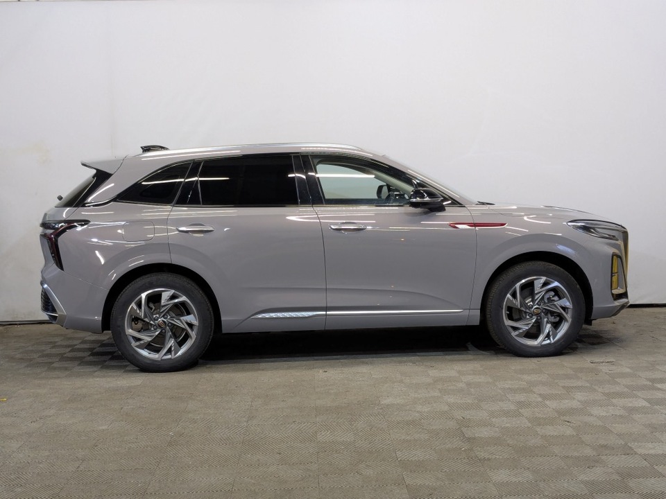 Фото Hongqi HS3 с пробегом 52315 км
