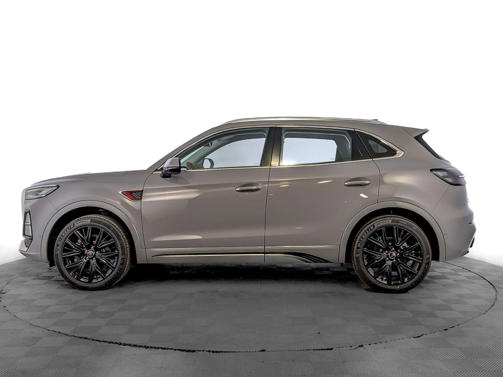 Фото Hongqi HS5 FL Deluxe  2.0T/245 8AT 4WD