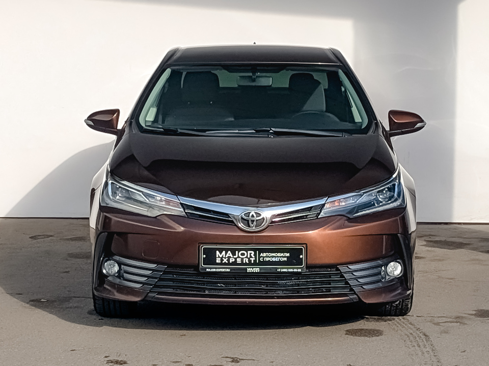 Toyota Corolla XI