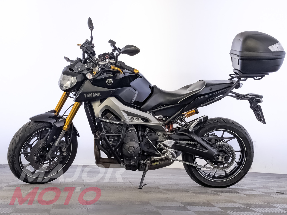 Yamaha MT-09 - фото №4