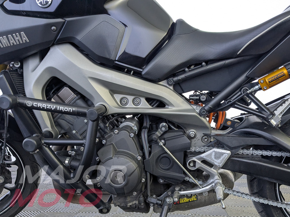 Yamaha MT-09 - фото №8