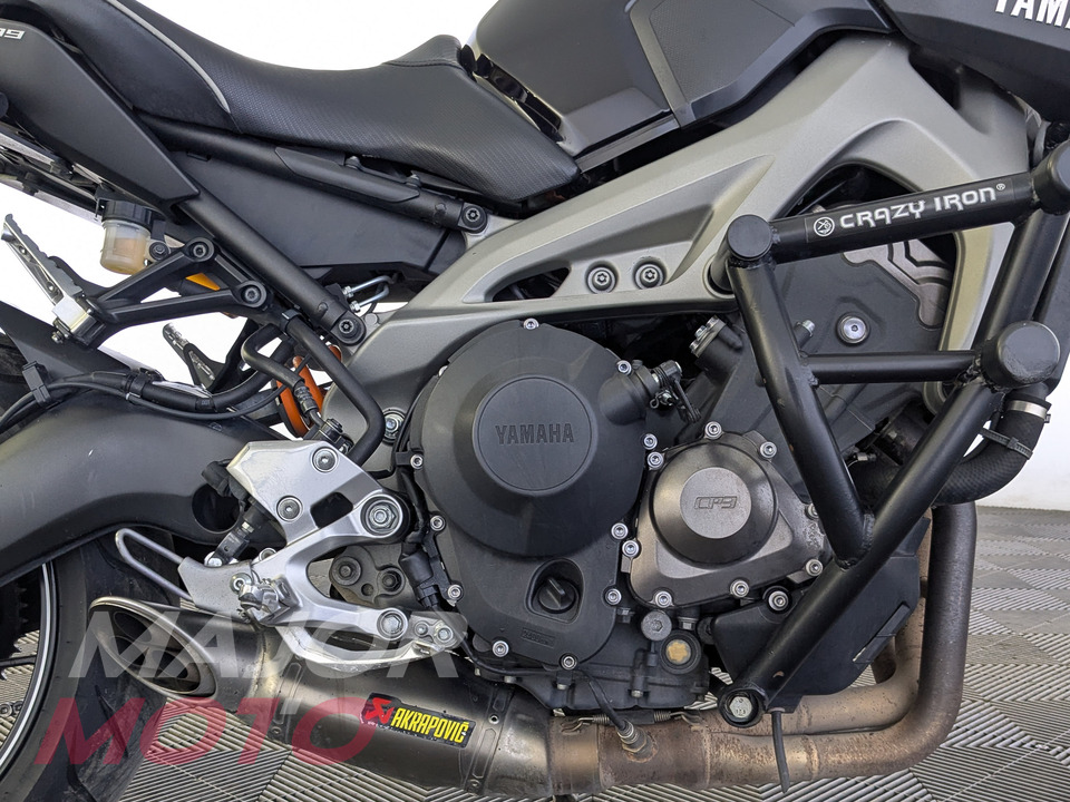 Yamaha MT-09 - фото №10