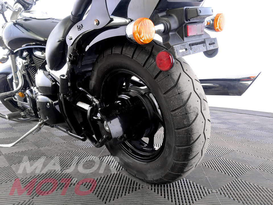 Suzuki Boulevard M50 - фото №14