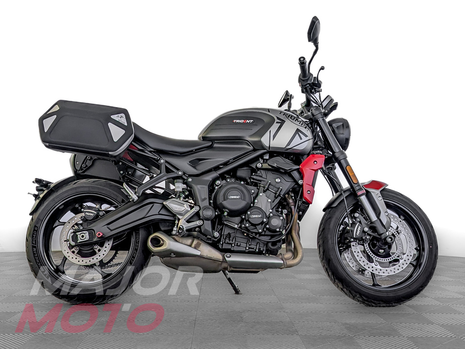 Triumph Trident 660 - фото №1