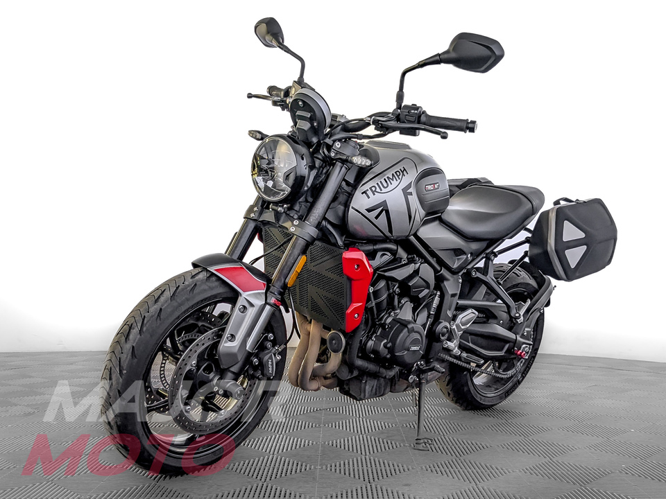 Triumph Trident 660 - фото №3