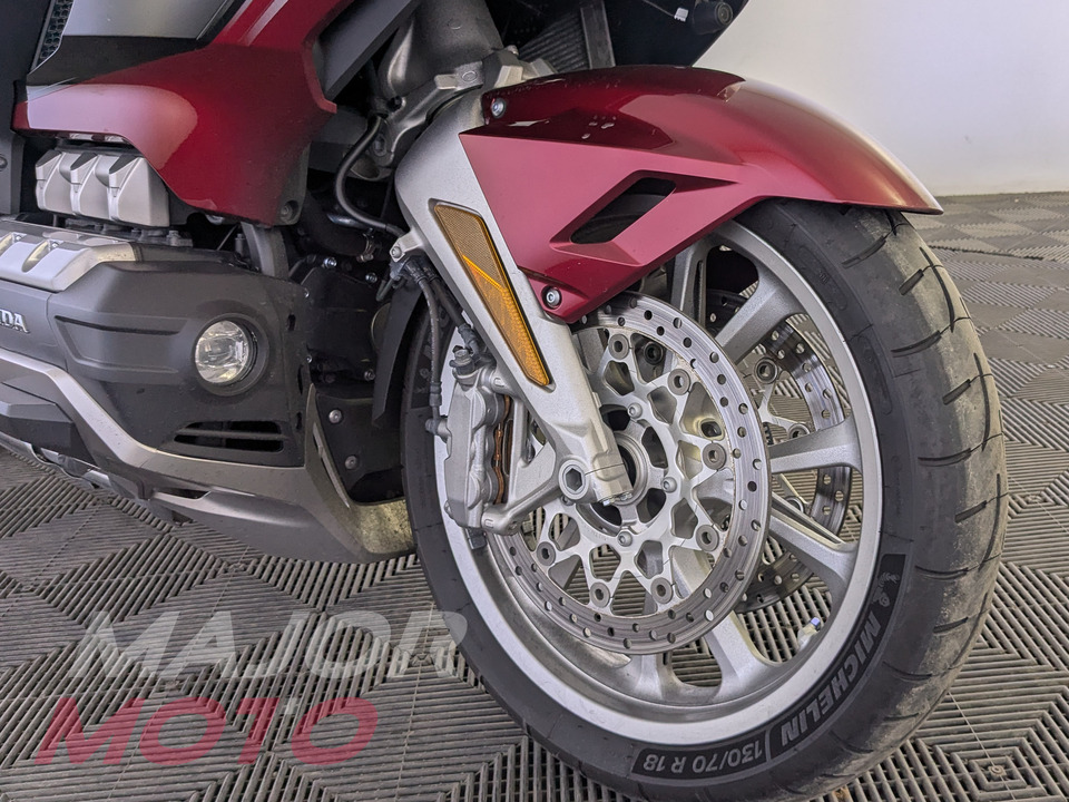 Honda GL  1800 - фото №14